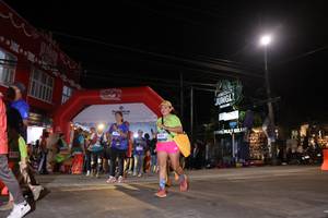 BIB: 2005
                            <button type="button" onclick="openModal(26261565)" class="btn btn-primary btn-sm float-right btn-popup" data-toggle="modal" data-target=".modal-high-quality">
                        <i class="fas fa-shopping-cart"></i> Add to Cart
                    </button>
                                            <button type="button" onclick="isThisMe(26261565, true)" class="btn btn-success btn-sm float-right btn-popup btn-isme hidden" data-toggle="tooltip" data-placement="bottom" title="นี่คือรูปของคุณใช่ไหม คลิกที่นี่เพื่อเอาเข้าอัลบั้ม">
                        <i class="fas fa-plus"></i> Add to album
                    </button>
                    <button type="button" onclick="isThisMe(26261565, false)" class="btn btn-warning btn-sm float-right btn-popup btn-isnotme hidden">
                        <i class="fas fa-ban"></i> Remove from album
                    </button>